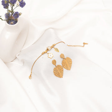 Tropical Luxe Leaves and Petal Gleam Cuff Set