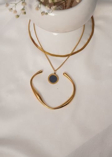 Auric Curve Minimal cuff and Solar Eclipse Pendant set
