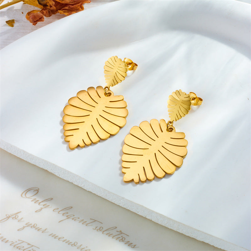Tropical Luxe Leaves and Petal Gleam Cuff Set