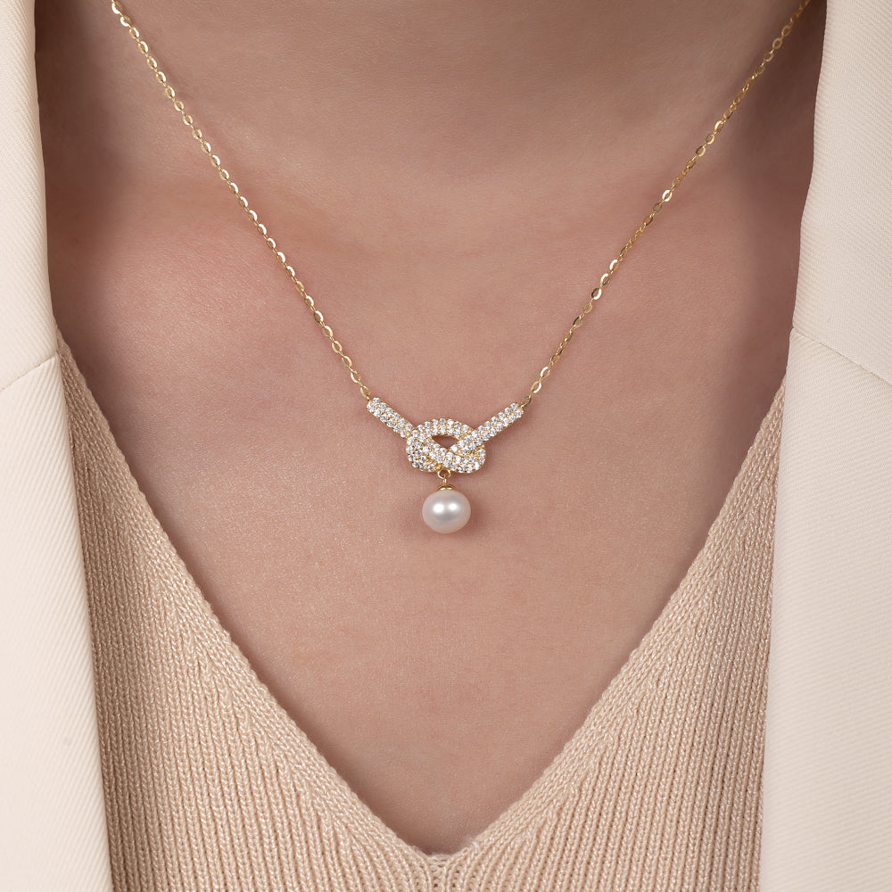 Eternity Love knot pendant