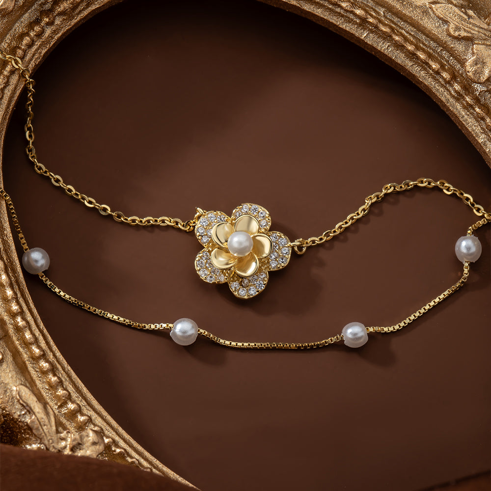 Garden of Pearl pendant