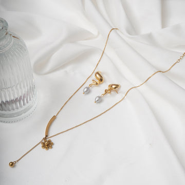 Molten Pearl Drape and Solo Blossom Drop Pendant set