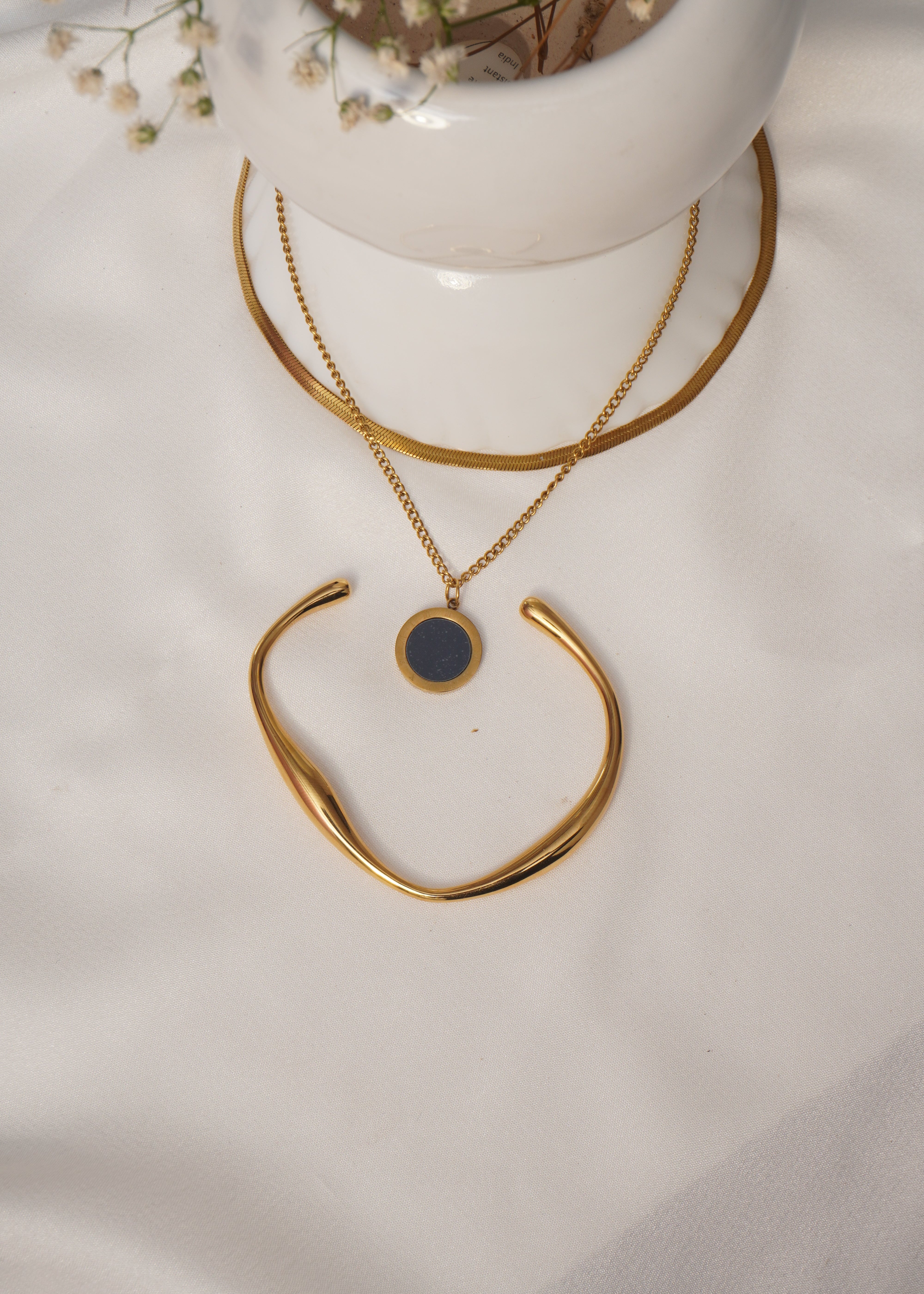 Auric Curve Minimal cuff and Solar Eclipse Pendant set